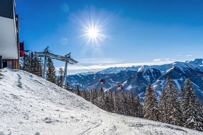 Montana Royal drinks & beverage. Alpinclub Saalbach Hinterglemm. Gipfelstation Kohlmaisbahn