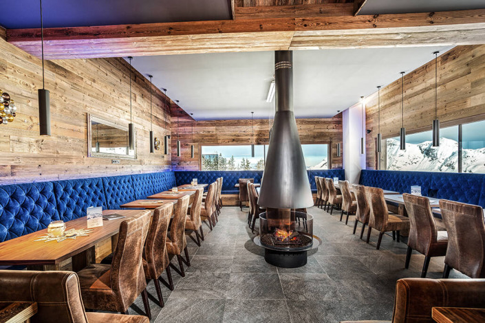 Montana Royal Architecture